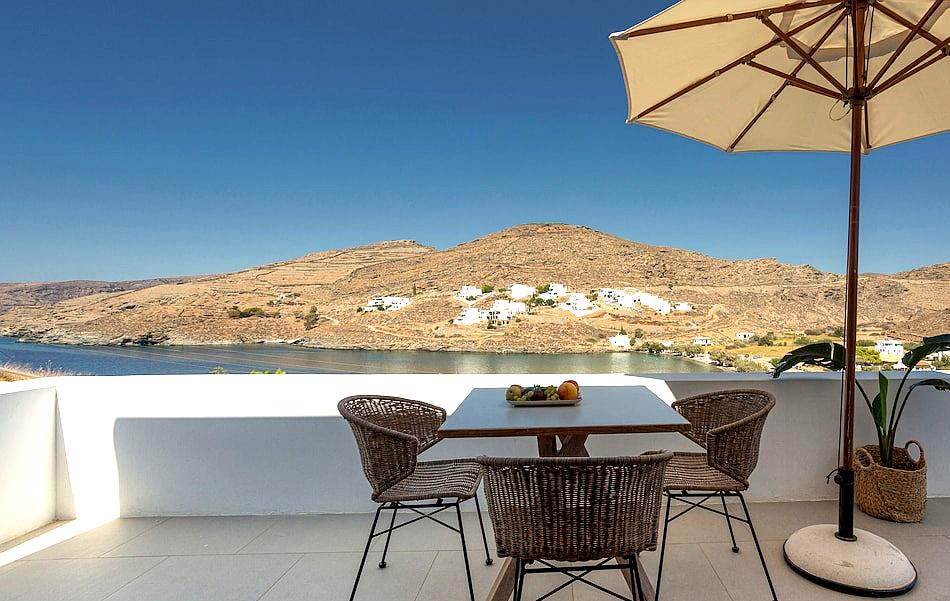 Amal Kythnos Suites